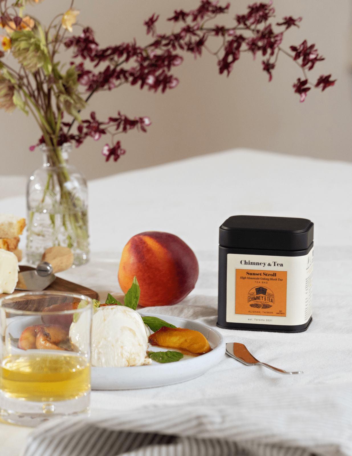 Sunset Stroll High Mountain Oolong Black Tea